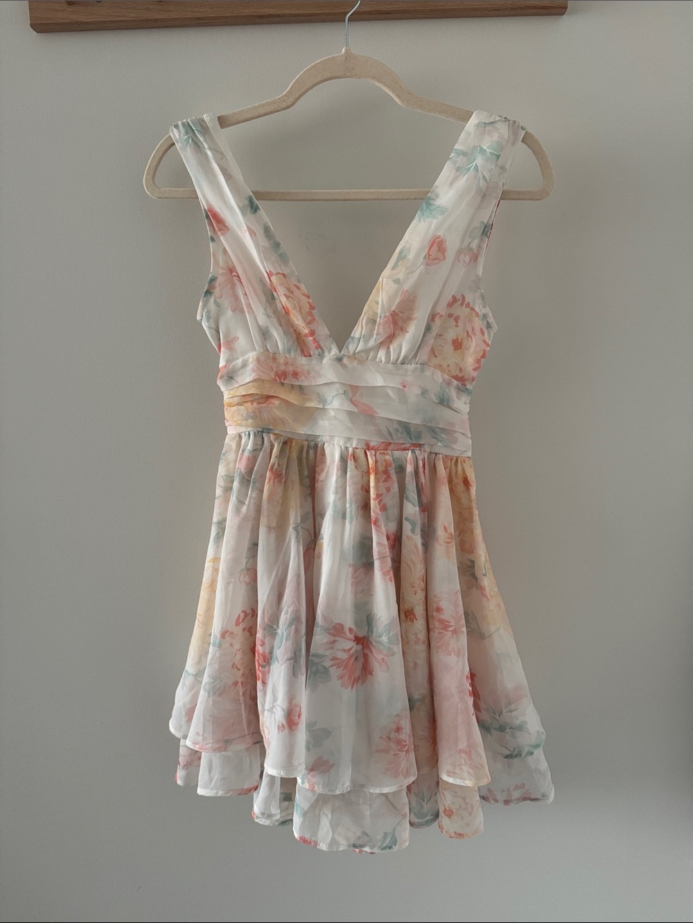 Abercrombie & Fitch Cream Floral V-Neck Mini Dress